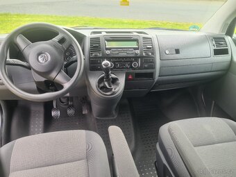 Volkswagen Caravele - 10