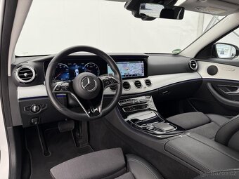 Mercedes-Benz Třídy E, 300de 9G DPH PLUG-IN 4X4 1-MAJ - 10