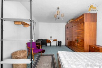 Dům o dispozici 3+1, stodola, zahrada, hospodář.budovy - 10