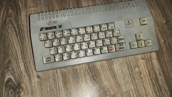 Prodám pouze počítač Didaktik M + kazetu - 10