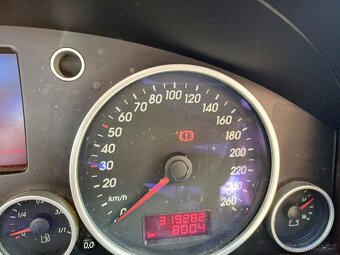 Prodám Volkswagen tuareg 2.5 tdi  128 kw - 10