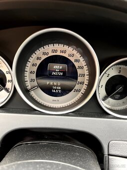 Mercedes c200 w204 - 10