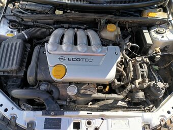 Opel Tigra 1.4 66kw rok 1997 STK 6/2026 - 10