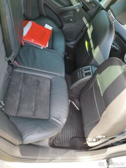 Škoda Octavia combi 4x4 Laurin&Klement DSG+F1-2TDi 103kw - 10
