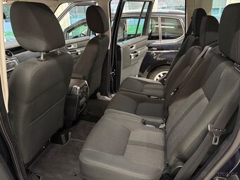 LAND ROVER DISCOVERY 4 3.0l TDV6 S, 1. maj., ČR, DPH - 10