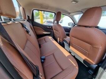 Dongfeng DF 6, 4WD AT MID - 10