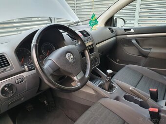 VW  Golf V.  Trend 1.6/75kw - 10