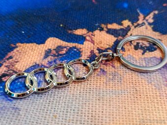 AUDI hodiny ze setrvačníku - Autonábytek Kovář - 10