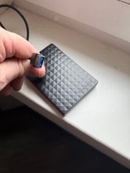 HTC Vive pro 2 + 1TB HDD + VR hry - 10