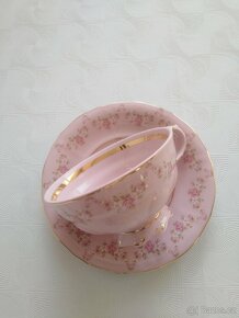 Hrnečky z růžového porcelánu (různé druhy 14ks) - 10