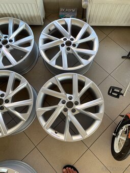 215/45R18” 89V Goodyear eagle F1 asymmetric3 - 10