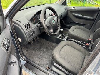 Škoda Fabia - 10
