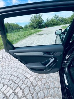 Audi A4 B8 2.0. TDI, černá barva - 10