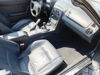 Prodám Mazda MX 5 Miata 1.6/16v - 10