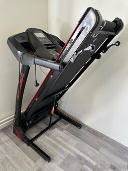 Běhací pás Brother GB4200 v TOP stavu - 10