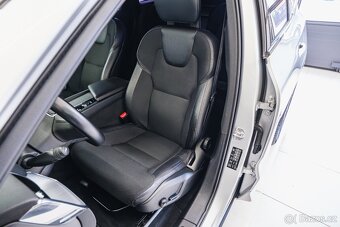 Volvo XC60 2018 D4 AWD/AT 140kW Momentum, po servise - 10