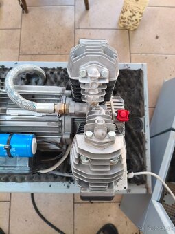 Kompresor Schneider - 10