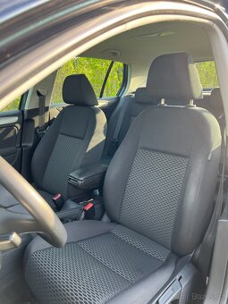 Volkswagen Golf 1.6 MPI (benzín), rok výroby 2008 - 10