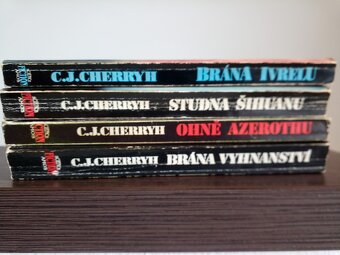 C. J. Cherryh 4 knihy Morgain - 10