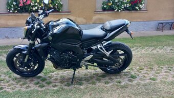 Yamaha Fz1 - 10
