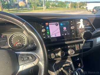 VW Multivan 6.1,110kW,DSG,Alcantara,DPH,kamera, - 10