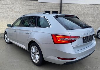 Škoda Superb Facelift Combi 2.0TDi DSG - 10