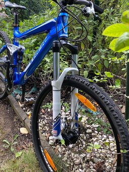 CELOODPRUŽENÉ HORSKÉ KOLO TREK FUEL EX 5 - 10
