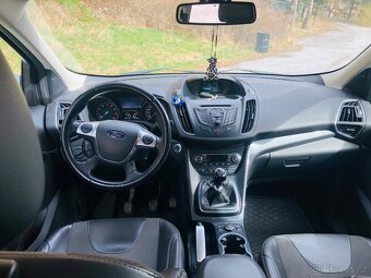 Ford Kuga 1.5 ecoboost titanium 110kw r.v . 2015 - 10