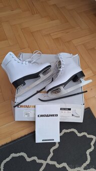 Dětské lední brusle 39 stélka 25,4cm 1x použité  nerez nůž - 10