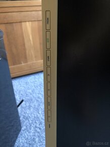 Počítač a monitor - 10