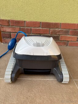 Bazénový vysavač Dolphin E10 - 10