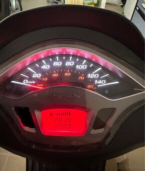 Vespa Sprint 125 ABS Notte. 2169km. TOP, unikát. 11Ps - 10