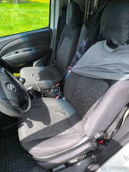 Opel Combo 1,6 cdti - 10