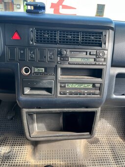 VW T4 Caravelle 2.5 tdi ACV 75kw 2001 - 10