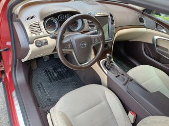 Opel Insignia 2.0 CDTI - 10