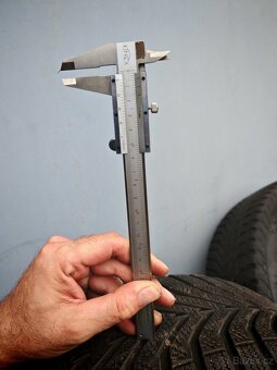 BMW alu - 10