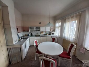 Pronájem bytu 3+1 (78 m2), balkon, společná zahrada v domě P - 10