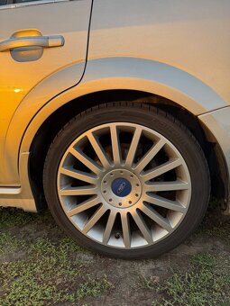 Ford Mondeo ST220 - 10
