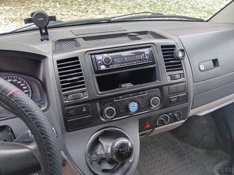 VW TRANSPORTER T5 2.0 TDI 2012 8 MÍST - 10