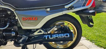Honda CX500 Turbo - 10