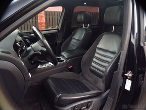 VW Touareg, 3.0 TDI R-line 193kW / Panorama / po servisu - 10