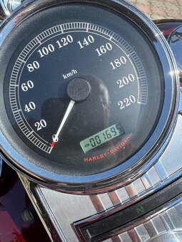 Harley Davidson Road King Classic - 10