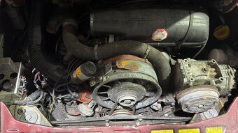 Porsche 911 3.0 SC Targa - 10