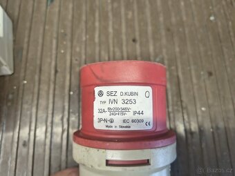 Jističe + zásuvky 380V - 10