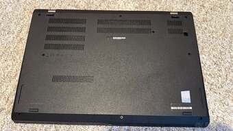 Lenovo L15 notebook i7, 16GB, 500GB, dokina + 2x zdroj - 10