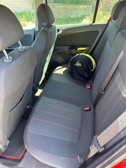 Opel Corsa 1.3 najeto jen 125.000km - 10