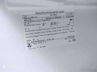 MRAZÁK BOSCH GRAND PRIX SE ŠUPLÍKY - 10