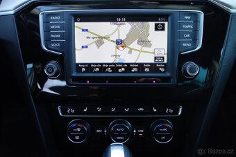 Volkswagen Passat 2.0TDi Highline 110kW DSG 2016 - 10