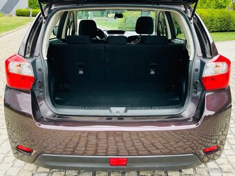 Subaru Impreza 1.6i BENZÍN 4x4 MANUÁL SERVISKA - 10