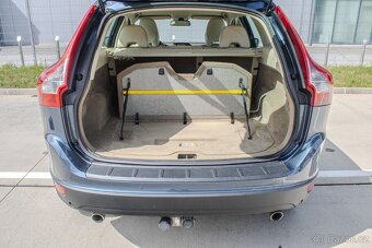 Volvo XC60 D5 (151kW) AWD Summum Geartronic - 10
